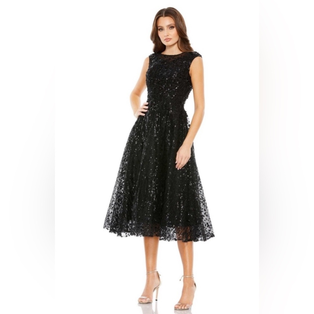 ✔️ MAC DUGGAL - Black Cap Sleeve Embellished A Line Dress - Picture 3 of 12